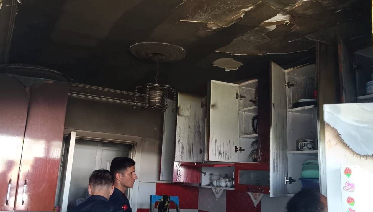 alanyada apartman dairesinde yangin jtNh53kY