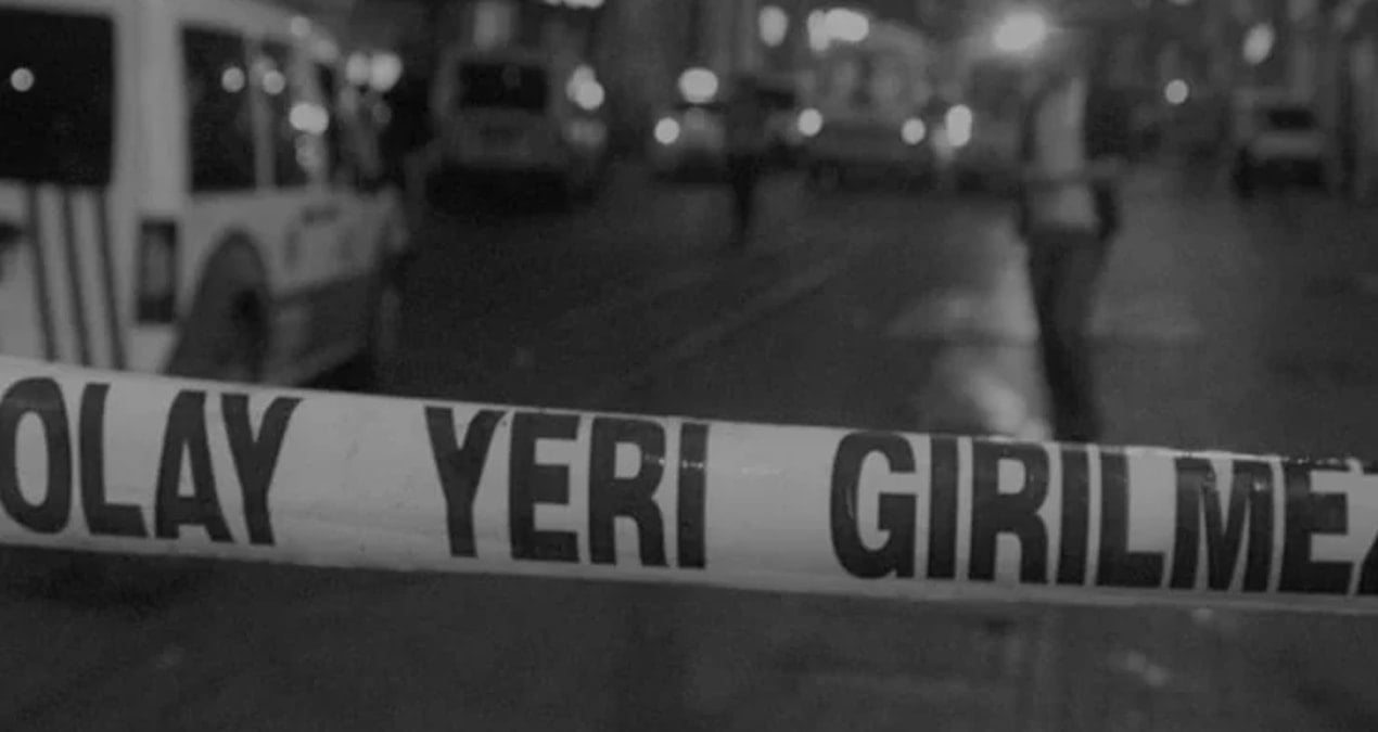 apartman garajinda dehset esinin sevgilisini defalarca bicakladi A38JMA8a