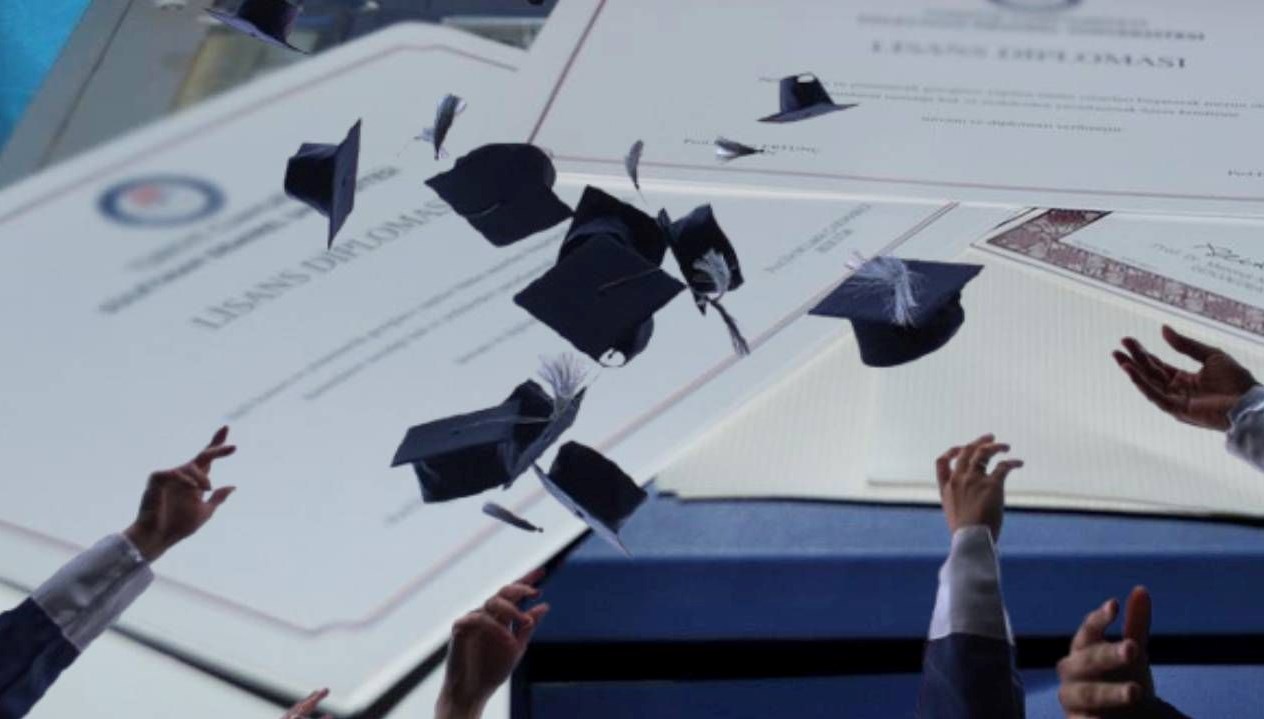 sahte diploma sorusturmasinda durusma tarihi belli oldu padisah torunu avukatlar psikologlar sistemi nasil kurdular qKnkHjTQ