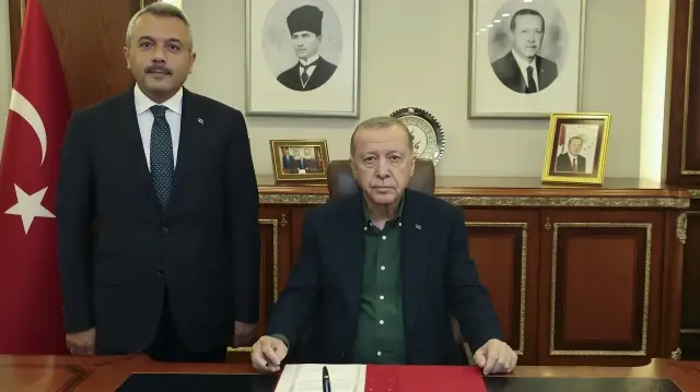 cumhurbaskani erdogan rize valiligini ziyaret etti 5A1pfW8T