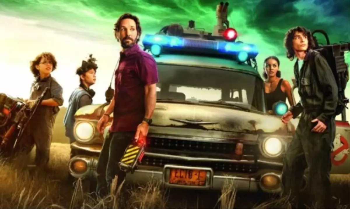 hayalet avcilari oteki dunya filmi oyunculari kim konusu ne sonu nasil bitiyor Zf1OIYrU.jpg