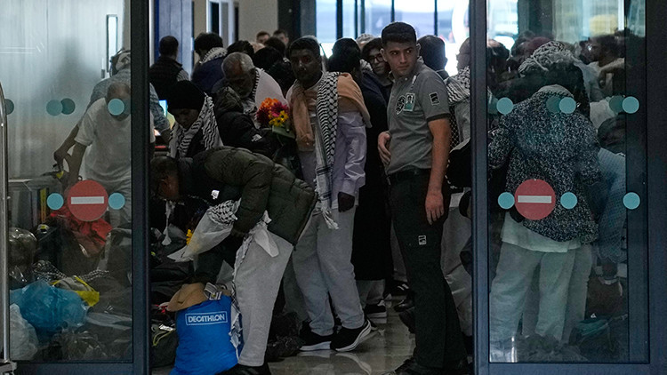 turkiyenin tahliye ettigi aktivistler israilde yasananlari anlatti MqEQ2J8m