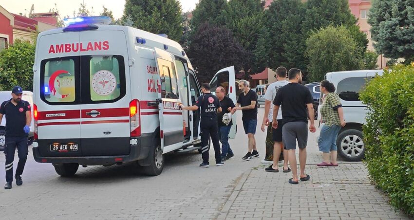 Eskisehirde tartisma kanli bitti ogul babasini bicakladi Vd2SWWrE